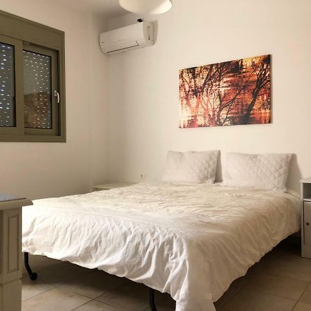Вилла Breathtaking Seaview House Aegina Экстерьер фото