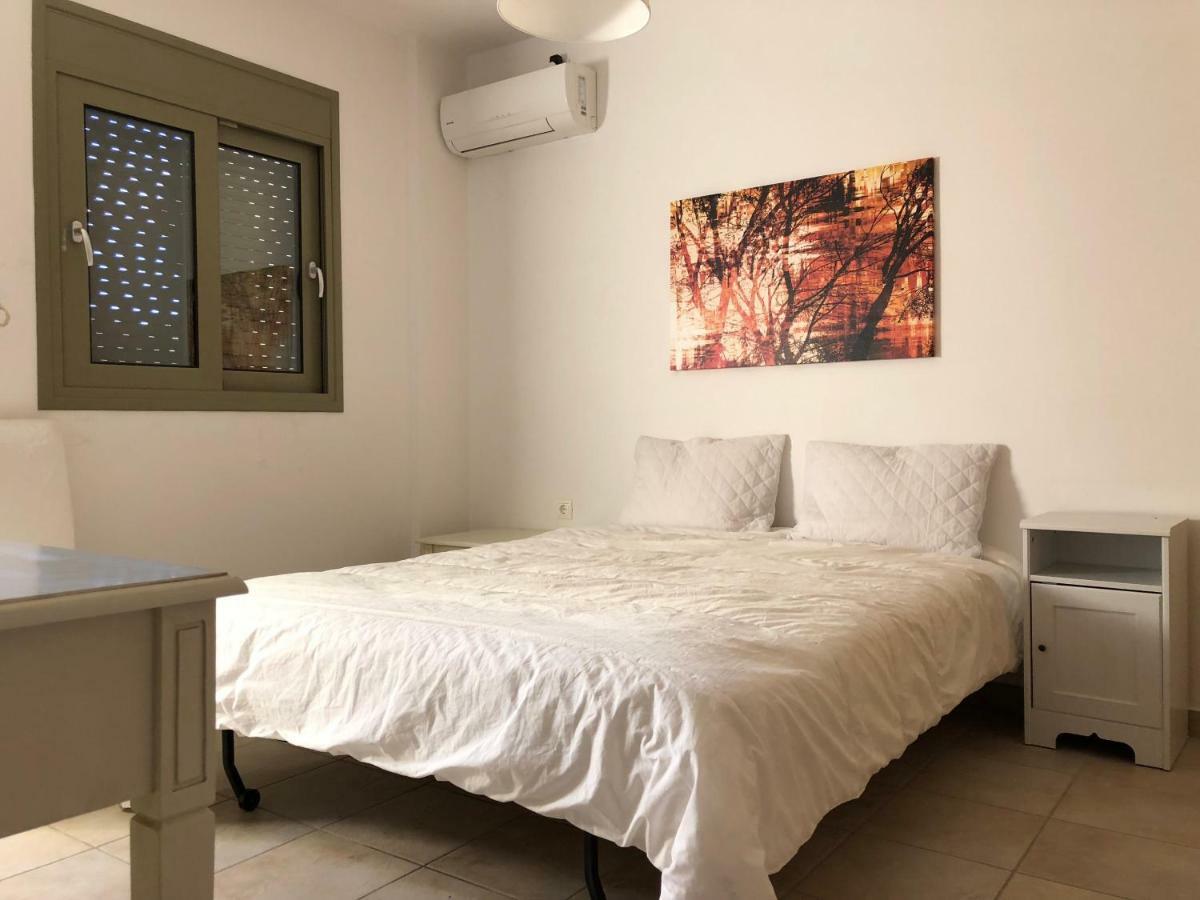 Вилла Breathtaking Seaview House Aegina Экстерьер фото
